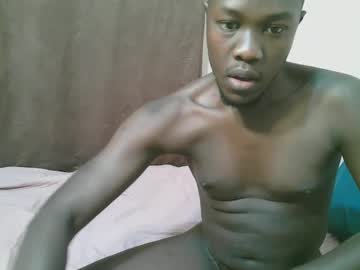 Trisbaby3 Chaturbate stream image from October 29, 2025