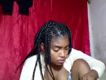 Mayajadorelie Chaturbate stream image from October 29, 2025
