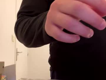Cleurj Chaturbate stream image from October 29, 2025