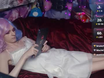 Iselestias Chaturbate stream image from October 29, 2025