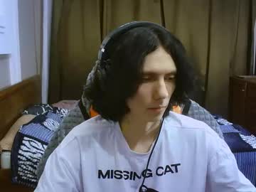 Temptvelvet Chaturbate stream image from October 29, 2025