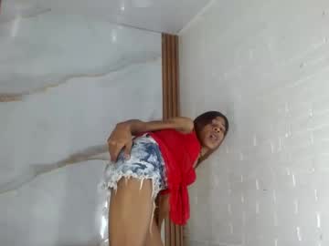 Jessivalentin Chaturbate stream image from October 29, 2025