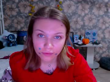 Aalicebubble Chaturbate stream image from October 29, 2025