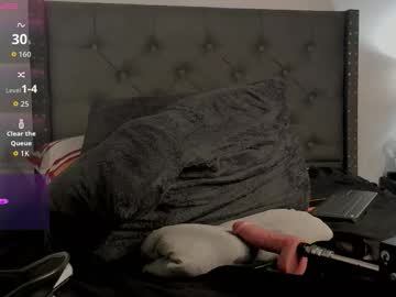 Dylan_Wolf98 Chaturbate stream image from October 29, 2025