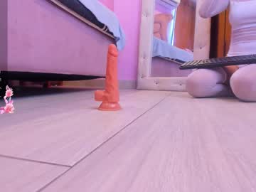 Emma_Anturin Chaturbate stream image from October 29, 2025