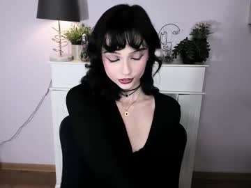 Kitty_Denise Chaturbate stream image from October 29, 2025