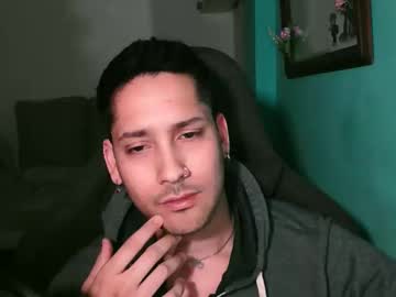 Abruptoinusual Chaturbate stream image from October 30, 2025