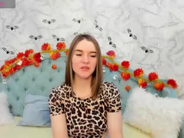 Gwensmitt Chaturbate stream image from October 30, 2025