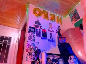 Kyliekandy Chaturbate stream image from October 30, 2025