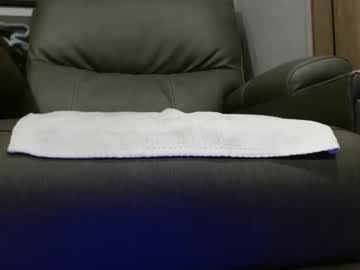 Whoanelly0 Chaturbate stream image from October 30, 2025