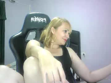 Aurori997239 Chaturbate stream image from October 30, 2025