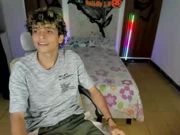 Hot_Bunny713 Chaturbate stream image from October 30, 2025