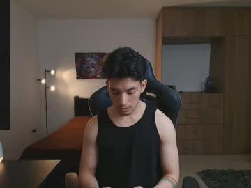 Kikeruiz_19 Chaturbate stream image from October 30, 2025