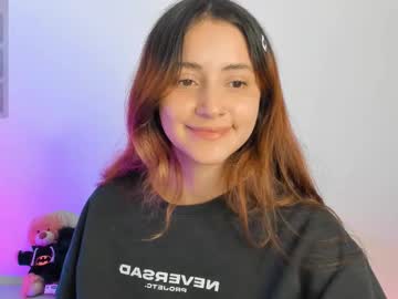 Anniemora_ Chaturbate stream image from October 30, 2025