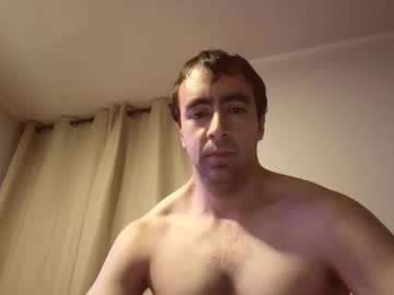 Chileno_Vergon Chaturbate stream image from October 30, 2025