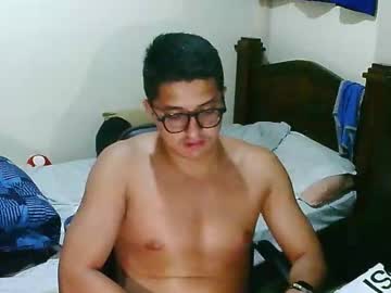 Bryanbendy Chaturbate stream image from October 30, 2025
