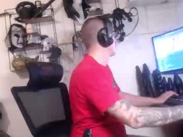 Hotkinkytat Chaturbate stream image from October 30, 2025