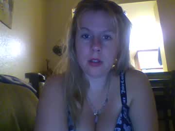 Josiecaruso Chaturbate stream image from October 30, 2025