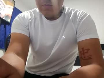 Alejandro392344 Chaturbate stream image from October 30, 2025