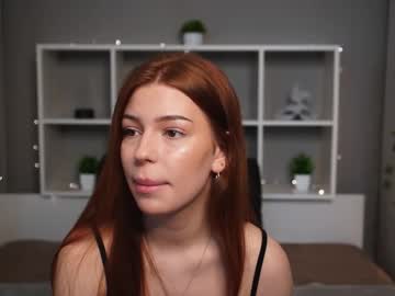 Honneybunneey Chaturbate stream image from October 30, 2025