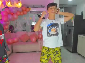 Houseofwarrios Chaturbate stream image from October 30, 2025