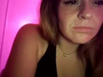 Xkittymeowz Chaturbate stream image from October 30, 2025
