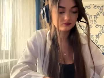 Cancychill Chaturbate stream image from October 30, 2025