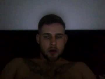 Couplefunde Chaturbate stream image from October 30, 2025