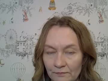Carra_Hut Chaturbate stream image from October 30, 2025
