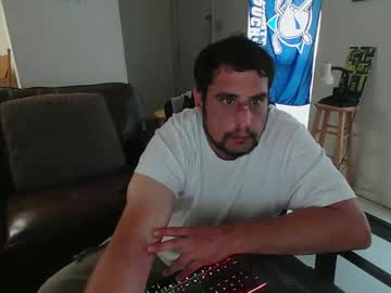 Gitmehard008 Chaturbate stream image from October 30, 2025