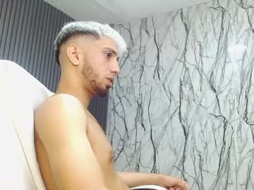 Gregori_Latin19 Chaturbate stream image from October 30, 2025