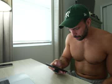 Brucestryker Chaturbate stream image from October 30, 2025