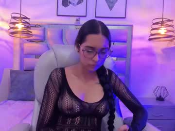 Laura_Stuar Chaturbate stream image from October 30, 2025