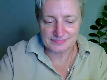 Vea_Motty Chaturbate stream image from October 30, 2025