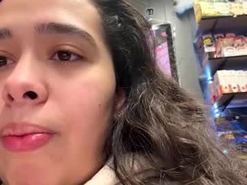 Cubanwetdreamdoll Chaturbate stream image from October 30, 2025