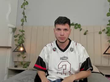 Enzo_Rivas Chaturbate stream image from October 30, 2025