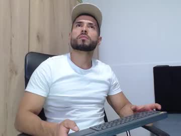 Walter_Brownn01 Chaturbate stream image from October 30, 2025
