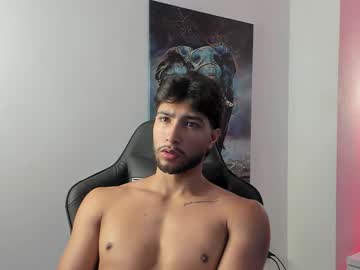 Emmet_Collins Chaturbate stream image from October 30, 2025