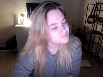 Appleyummybuns Chaturbate stream image from October 30, 2025