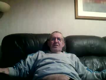 Discovery63 Chaturbate stream image from October 30, 2025