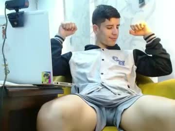 Latinoproduction Chaturbate stream image from October 30, 2025