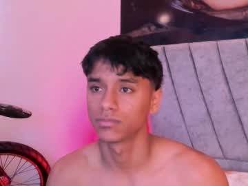 Zyzz_1812 Chaturbate stream image from October 30, 2025