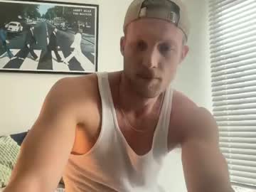 Bendoverxo Chaturbate stream image from October 30, 2025