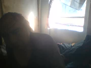 Linseyyy Chaturbate stream image from October 30, 2025