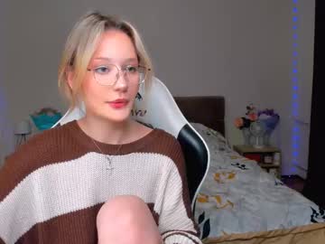 Selfharm777 Chaturbate stream image from October 30, 2025