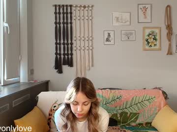 Daddyonlyloveme Chaturbate stream image from October 30, 2025