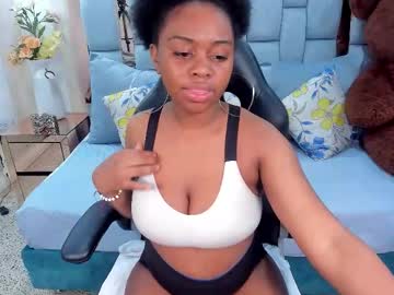 Hazel_Lanee Chaturbate stream image from October 30, 2025