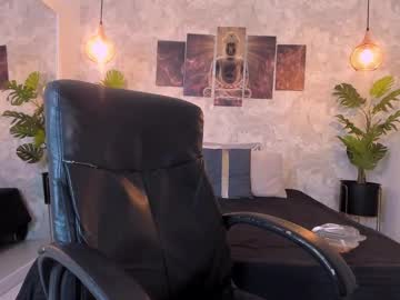 Regan_Pearson Chaturbate stream image from October 30, 2025