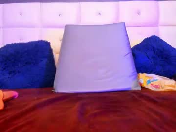 Dayannabronx Chaturbate stream image from October 30, 2025