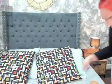 Red_Gintonics Chaturbate stream image from October 31, 2025
